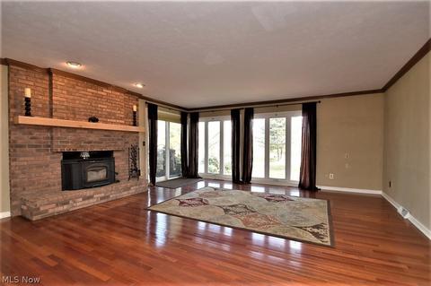 585 E Acadia Pt, Aurora, OH 44202 photo 7