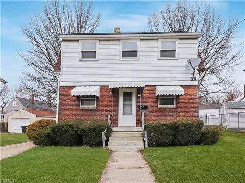 1382 Diagonal Rd, Akron, OH 44320 photo 1