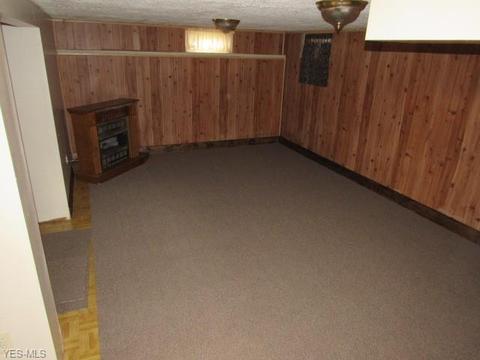 943 Gulf Rd, Elyria, OH 44035 photo 11