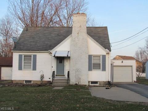 943 Gulf Rd, Elyria, OH 44035 photo 1