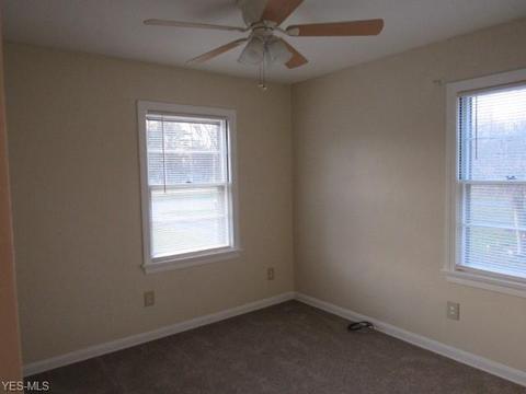 943 Gulf Rd, Elyria, OH 44035 photo 8