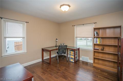 9505 Biddulph Rd, Brooklyn, OH 44144 photo 20