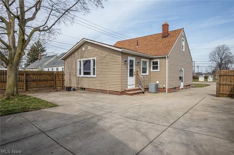 9505 Biddulph Rd, Brooklyn, OH 44144 photo 28