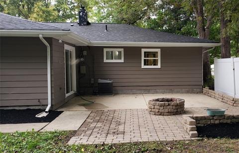 7533 Pinehurst Dr, Mentor On The Lake, OH 44060 photo 19