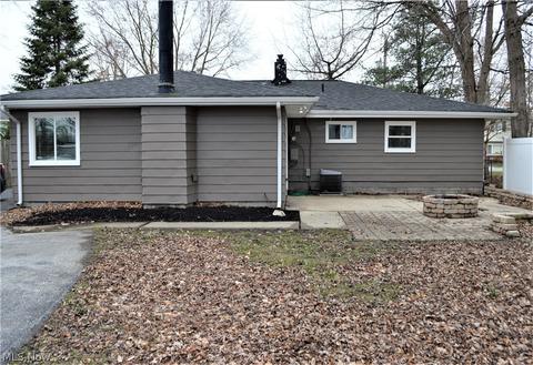 7533 Pinehurst Dr, Mentor On The Lake, OH 44060 photo 20