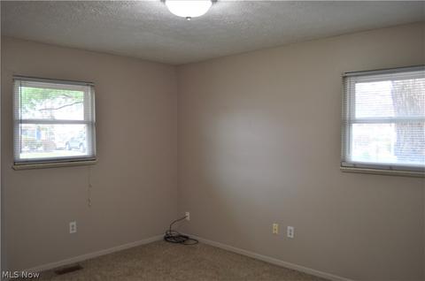 7533 Pinehurst Dr, Mentor On The Lake, OH 44060 photo 14