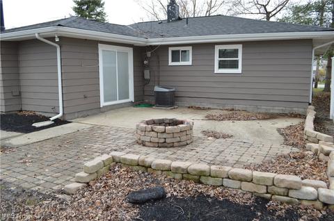 7533 Pinehurst Dr, Mentor On The Lake, OH 44060 photo 21