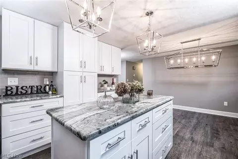 5225 Trent Rd NW, Canton, OH 44708 photo 6