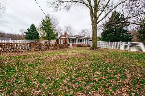 5225 Trent Rd NW, Canton, OH 44708 photo 21
