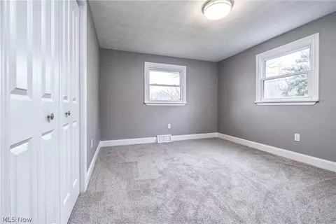 5225 Trent Rd NW, Canton, OH 44708 photo 17