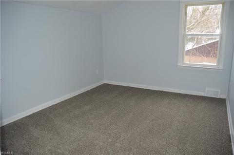 1833 E 225th St, Euclid, OH 44117 photo 19