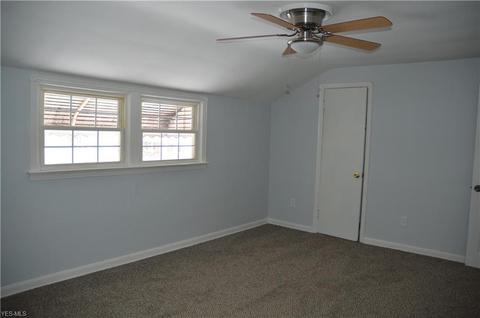 1833 E 225th St, Euclid, OH 44117 photo 12