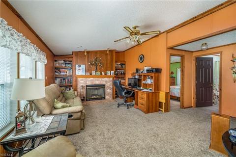 25100 Hartley Rd, Beloit, OH 44609 photo 6