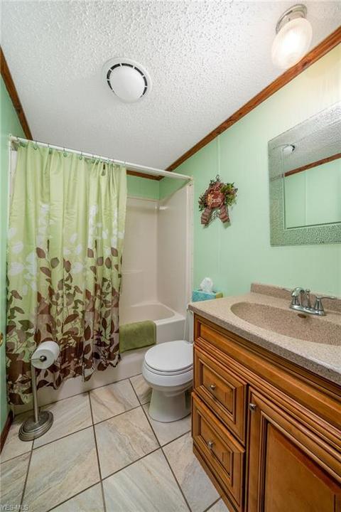 25100 Hartley Rd, Beloit, OH 44609 photo 24