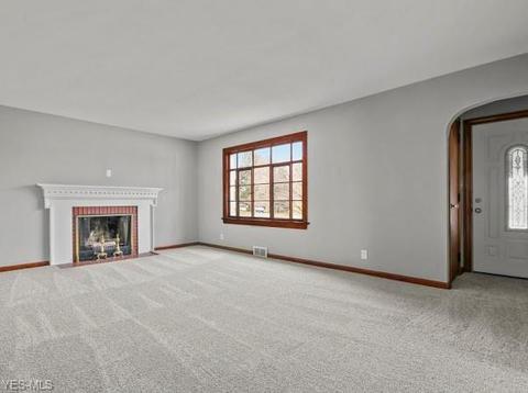 474 Edison St, Struthers, OH 44471 photo 4