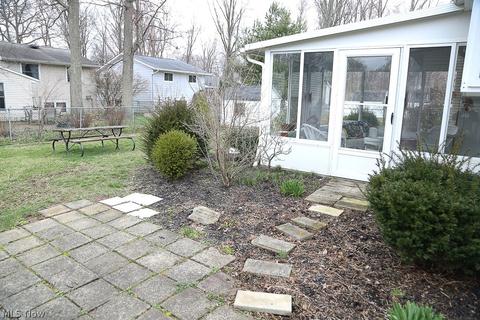 914 Howard St, Elyria, OH 44035 photo 26