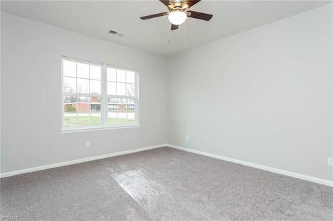 102 Fallen Oak Ln, Elyria, OH 44035 photo 20