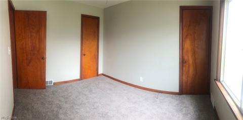 106 Renee Dr, Struthers, OH 44471 photo 7