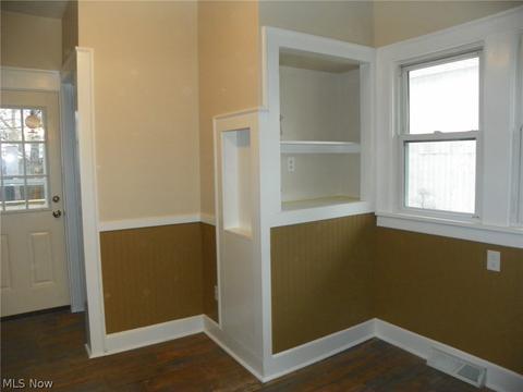 55 5th Ave, Berea, OH 44017 photo 8