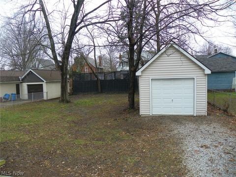 55 5th Ave, Berea, OH 44017 photo 32