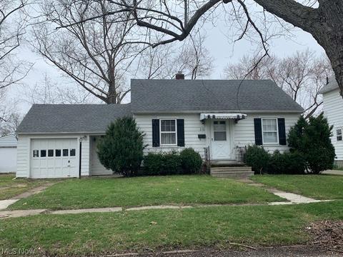 216 Pasadena Ave, Elyria, OH 44035 photo 4