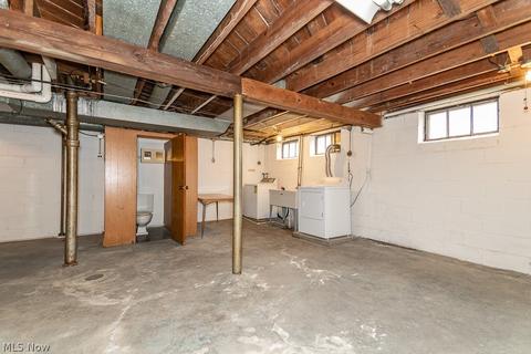 330 E 246th St, Euclid, OH 44123 photo 19