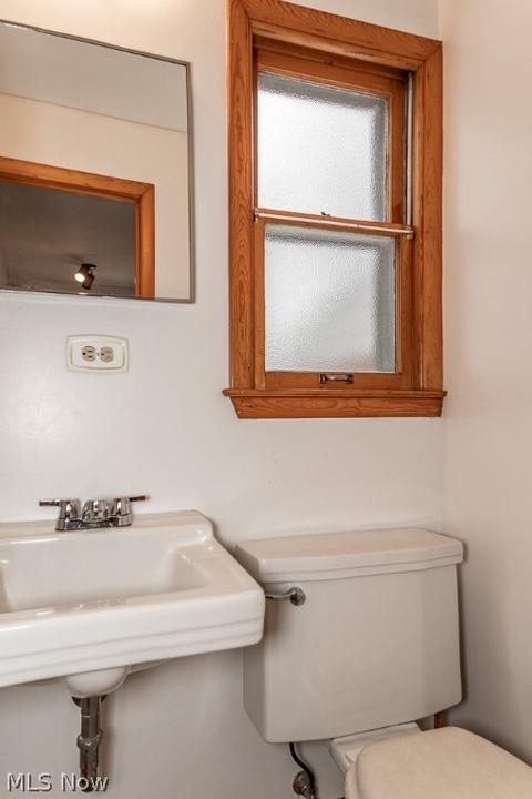 330 E 246th St, Euclid, OH 44123 photo 20