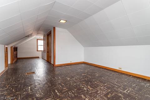 330 E 246th St, Euclid, OH 44123 photo 13
