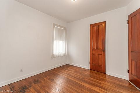 330 E 246th St, Euclid, OH 44123 photo 11