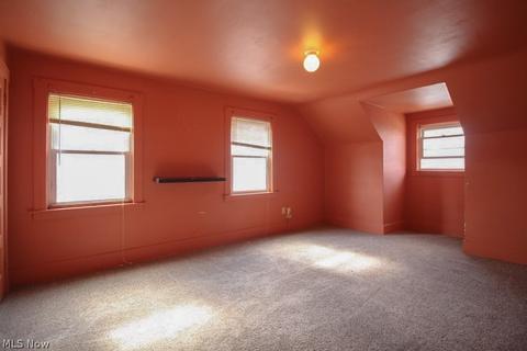 446 Garfield St, Struthers, OH 44471 photo 18
