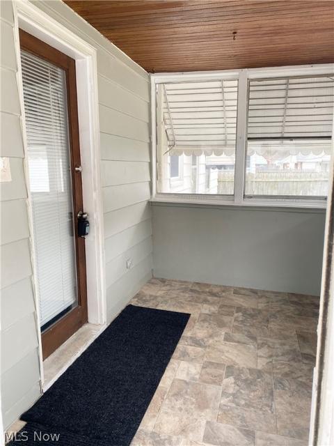 240 E 264th St, Euclid, OH 44132 photo 21