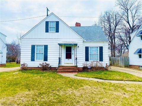 240 E 264th St, Euclid, OH 44132 photo 1