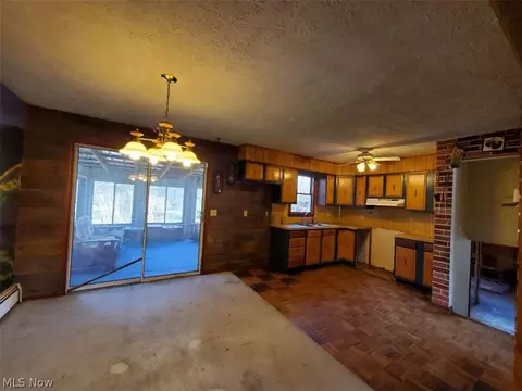 8602 Freedom Rd, Windham, OH 44288 photo 13