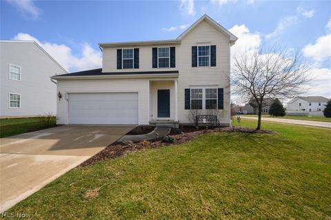 2804 Captens St NE, Canton, OH 44721 photo 1