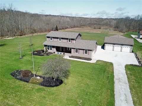 15100 Sisson Rd, Chardon, OH 44024 photo 3