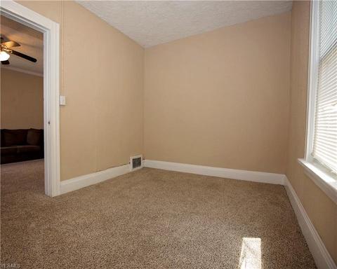 2907 Elyria Ave, Lorain, OH 44055 photo 32