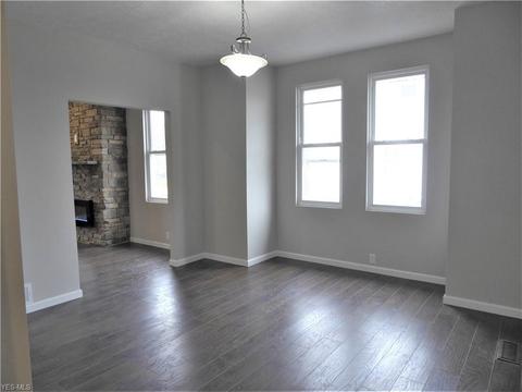 2151 E 30th St, Lorain, OH 44055 photo 10