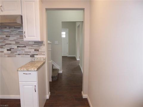 2151 E 30th St, Lorain, OH 44055 photo 16