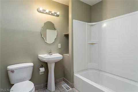 253 George St, Elyria, OH 44035 photo 24