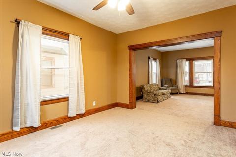 253 George St, Elyria, OH 44035 photo 8