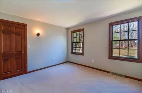 3563 Fox Run Dr, Ashtabula, OH 44004 photo 21