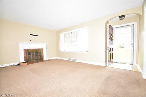 438 Orlo Ln, Boardman, OH 44512 photo 2