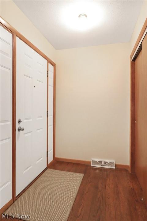 3003 Bancroft Rd, Fairlawn, OH 44333 photo 3