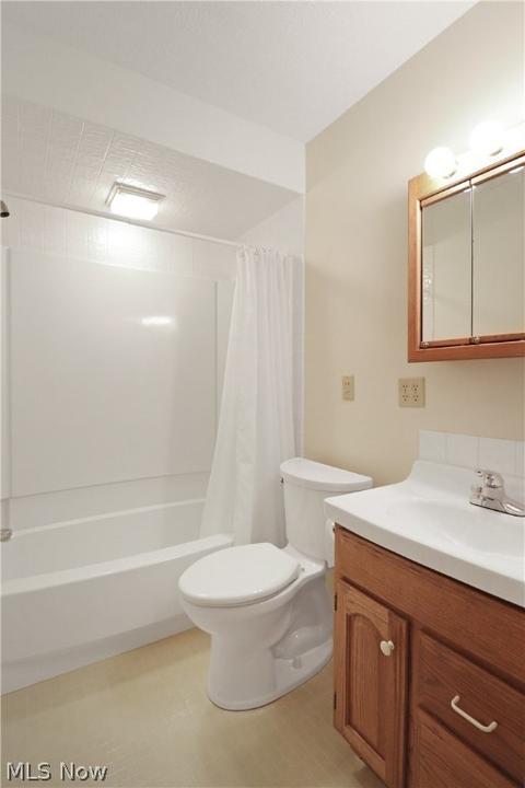3003 Bancroft Rd, Fairlawn, OH 44333 photo 23