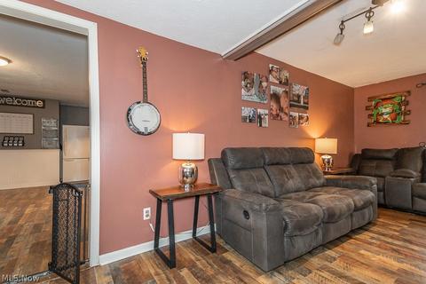 1877 Benjamin Rd, Madison, OH 44057 photo 3