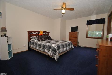 2330 Rockefeller Rd, Wickliffe, OH 44092 photo 11