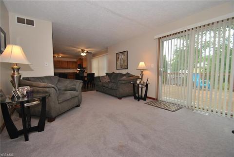 2330 Rockefeller Rd, Wickliffe, OH 44092 photo 8