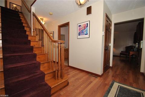 2330 Rockefeller Rd, Wickliffe, OH 44092 photo 5