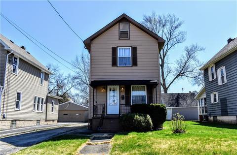 230 Maplewood Ave, Struthers, OH 44471 photo 1