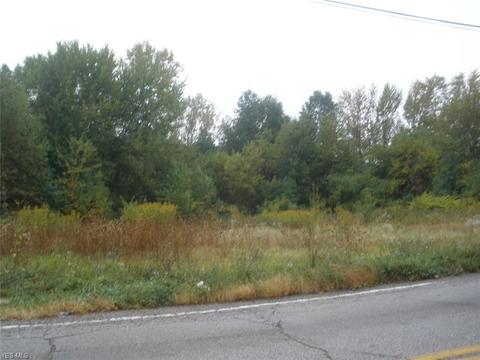 210 Fuller Rd, Elyria, OH 44035 photo 2